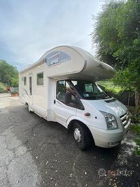 Camper mansardato