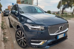 Volvo xc90 Inscription 7 posti, interni cardamom