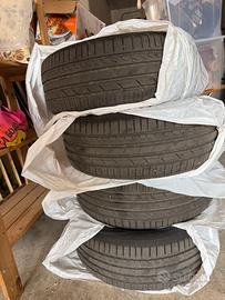 pneumatici discrete condizioni 235x55xr18