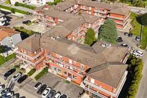 4 LOCALI A COLOGNOLA AI COLLI