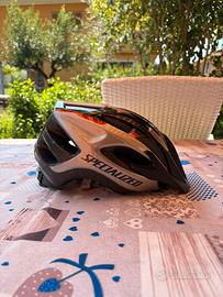 casco bici specialized