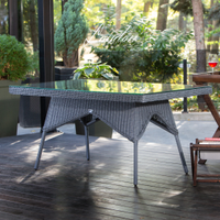 Tavolo per terrazzo