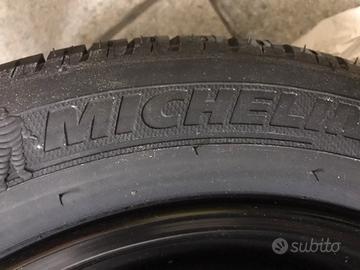 Cerchi in lega completi di gomme 205/55/r16