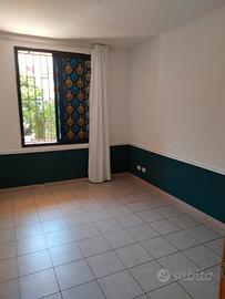 Studio locale commerciale in Modica Sorda