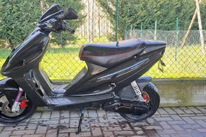 Malaguti phantom f12 -50 cc LC
