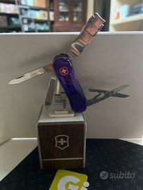 Victorinox