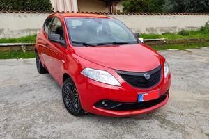 lancia Ypsilon 1.2 69cv GPL elefantino blu