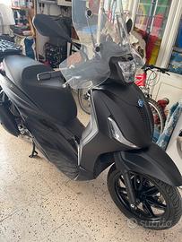 Piaggio Beverly 300 - 2023