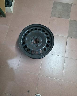 cerchi in ferro da 15" mercedes
