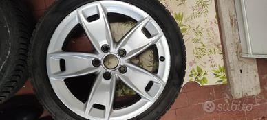 cerchi A3 con gomme invernali 