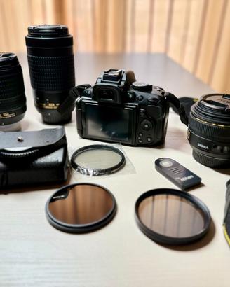 Nikon d5200 + 3 obiettivi e accessori