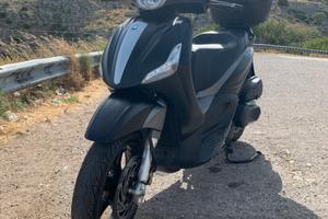 Piaggio Beverly 350 Sport Touring 2017