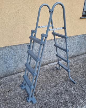 scaletta piscina bestway