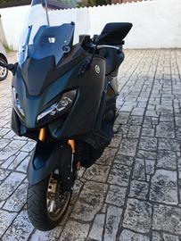 Yamaha T Max 560 - 2024