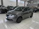 ypsilon-1-0hybrid-gold-car-play-pari-nuovo-