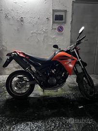 Yamaha XT660