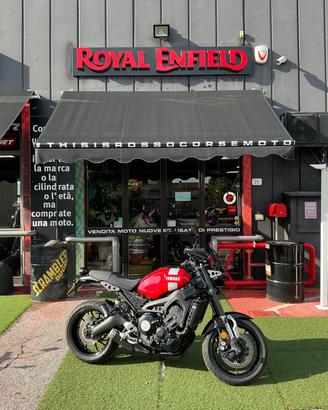 Yamaha XSR 900
