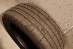  4 gomme estive Goodyear usate 