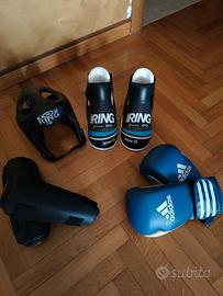 Kit protezioni kick boxing 