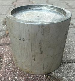 Peso in metallo, circa 4 kg