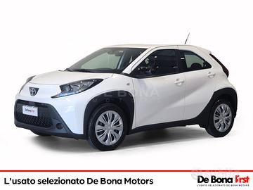 Toyota Aygo x 1.0 active 72cv