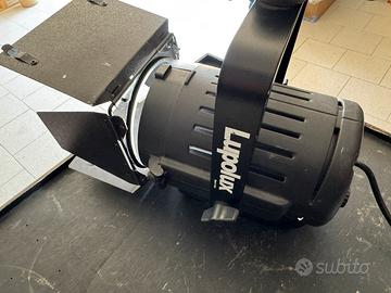 Faro LED Fresnel LUPO Dayled 650 DMX