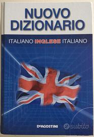 NUOVO DIZIONARIO. Italiano Inglese. DE AGOSTINI