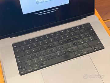 MacBook Pro 16’’ M2 PRO 16GB RAM/1TB SSD