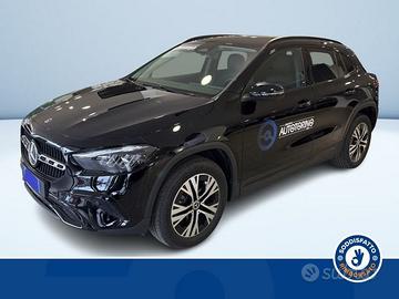 Mercedes-Benz GLA 180 d Automatic Advanced Pr...