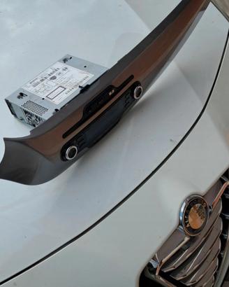 Mascherina piu  Stereo  alfa romeo giulietta 