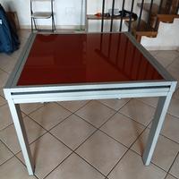 tavolo in vetro 