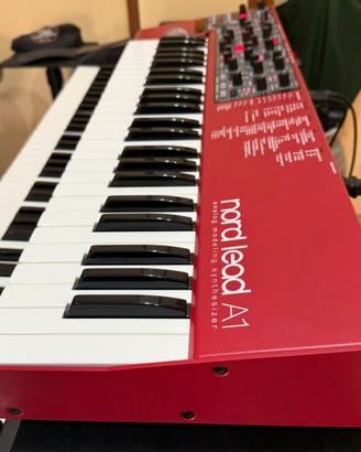 Nord Lead A1 sintetizzatore 49 tasti pari al nuovo