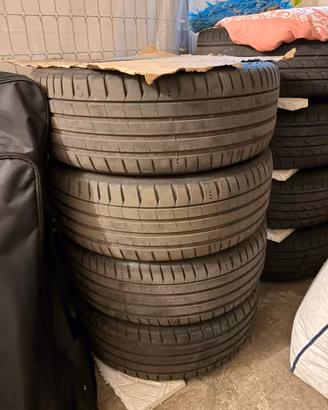 Gomme estive Michelin Pilot sport 5 215/45 ZR 18