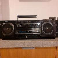 Boombox Sanyo M 803 SR. 