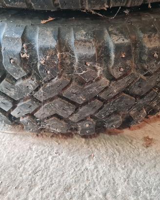 gomme e cerchi in lega