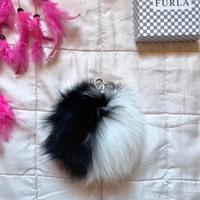 Portachiavi Bubble pon pon bianco e nero Furla