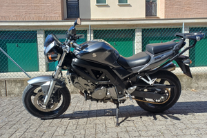 Sv650