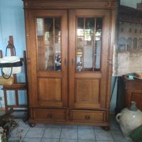 Armadio credenza antica