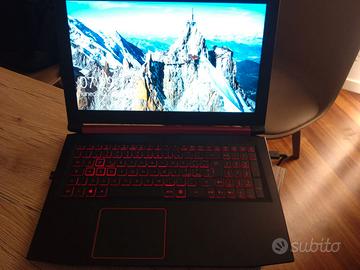 Laptop Gaming Acer – i7-7700HQ – GTX 1050 Ti – 16 