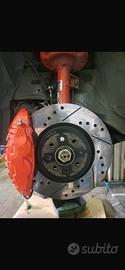 Pinze freno maggiorate, dischi baffati per abarth