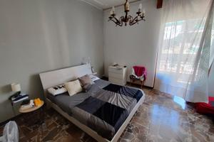 STANZA LA SPEZIA . studenti univertari e MILITARI