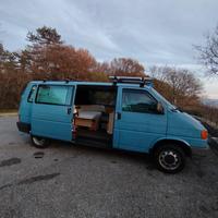 VW T4 2.4D Passo lungo 