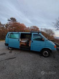 VW T4 2.4D Passo lungo 