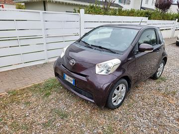 Toyota iq 1.0 automatica