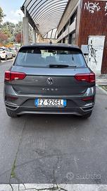Wolkswagen t-roc turbo benzina 150 cv