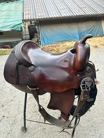 Sella western roo hide
