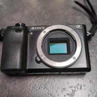 Sony A6000 solo corpo + accessori