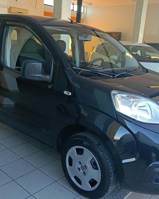 FIAT Qubo 1.4 8V 77 CV Easy Natural Power