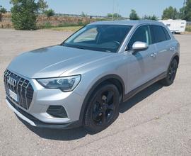 Audi Q3 35 TDI S tronic Business Advanced