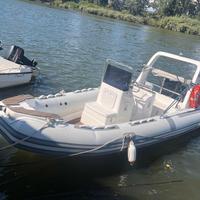 Gommone RIB-580C con motore MERCURY 40/60